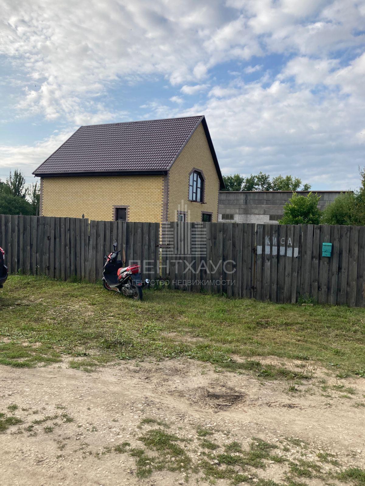 Дом, 200 м², участок 11 сот., ул Юбилейная, 1Г