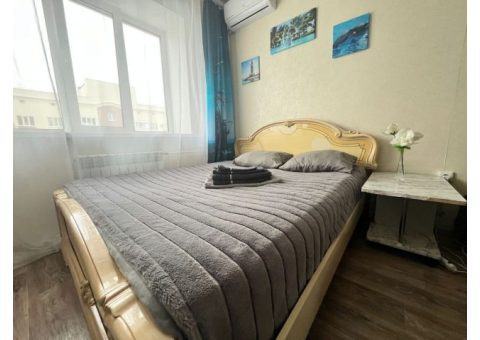 1-комнатная квартира посуточно, Земская, 7