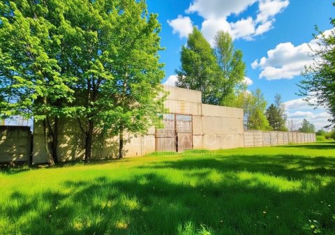 Помещение свободного назначения, 925 м², Солнечная улица, 2