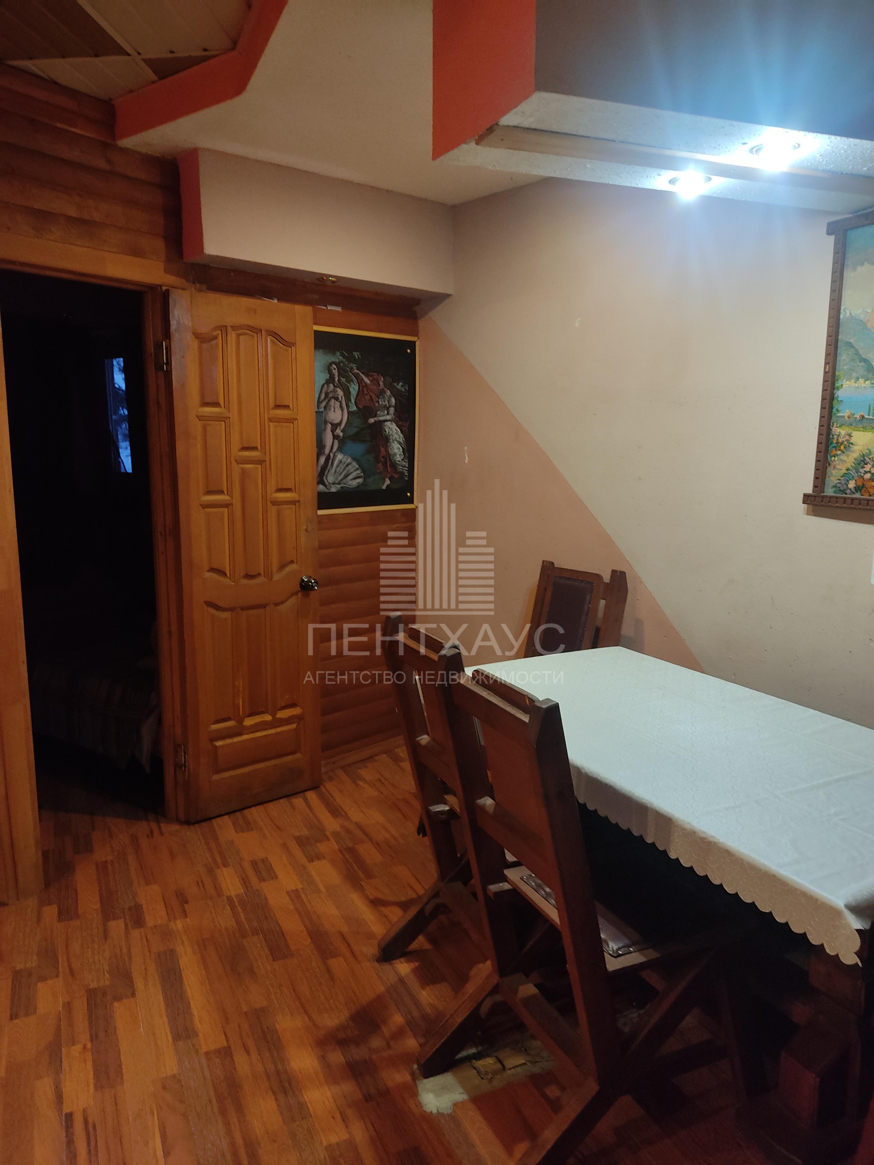 Сдаётся 2-комнатная квартира, 45 м², 2/5 эт., Зелёная улица, 17
