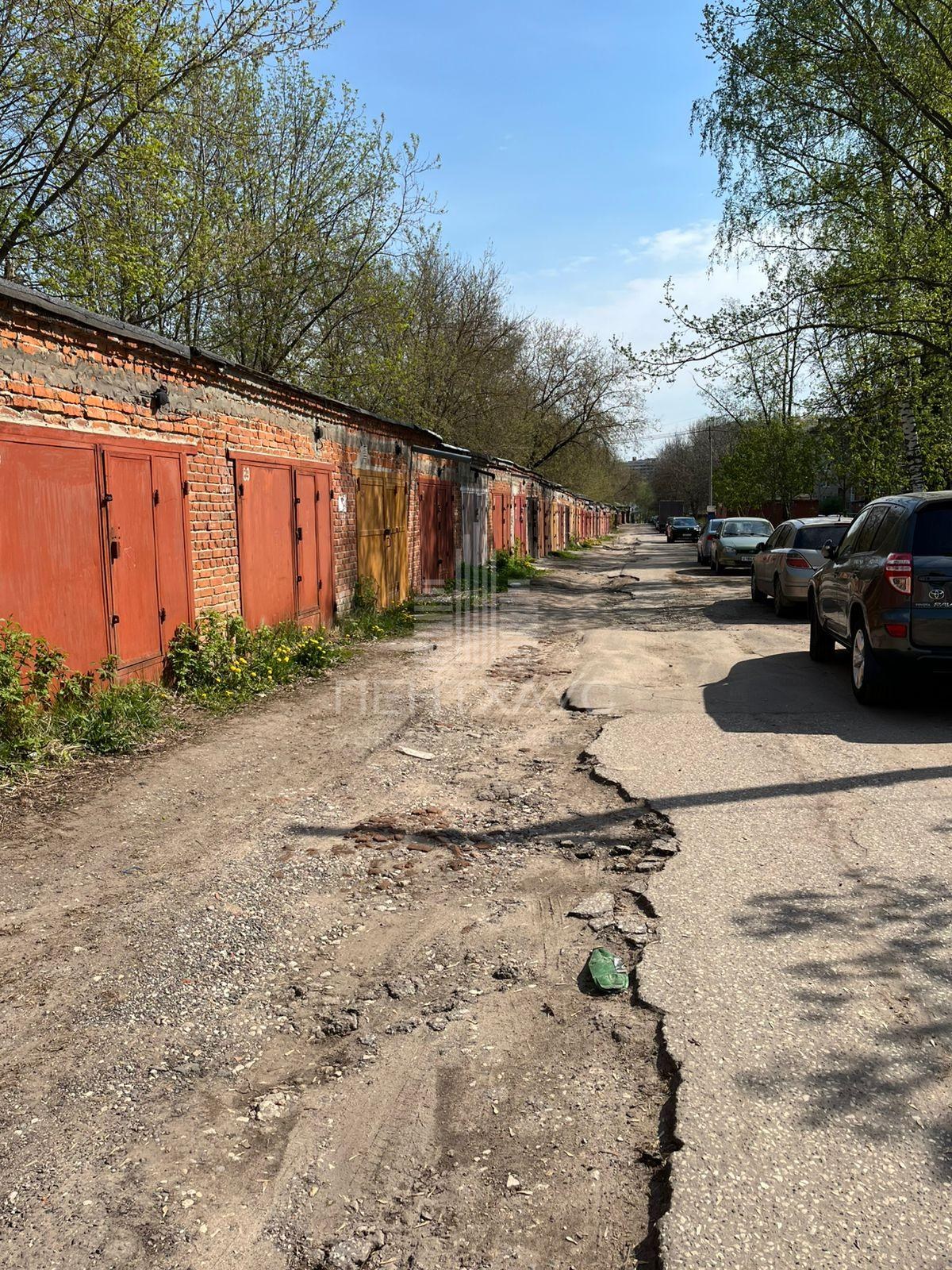 Гараж, 20 м², Почаевская улица, 32