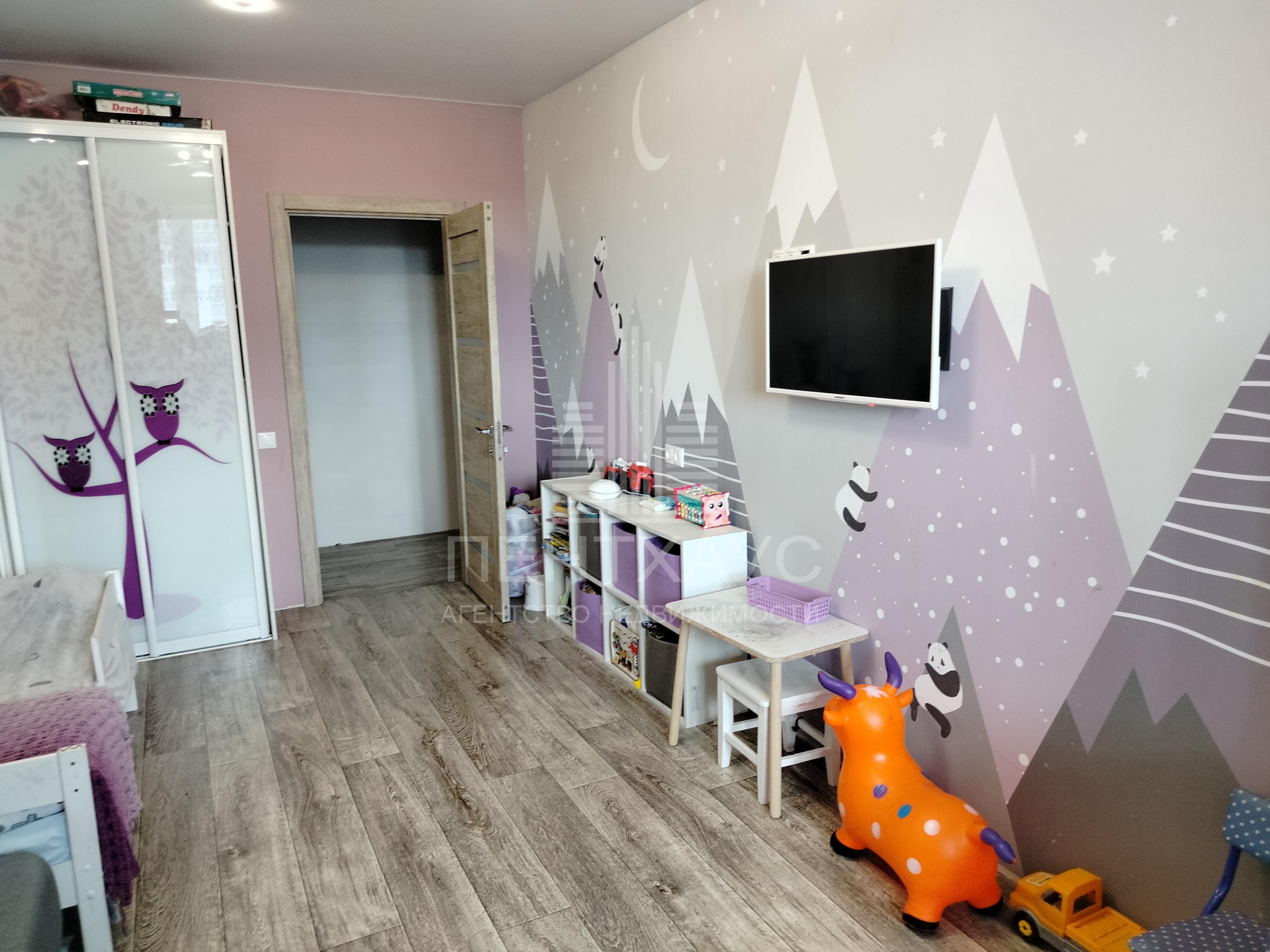 3-комнатная квартира, 83,5 м², 2/14 эт., Славная улица, 8