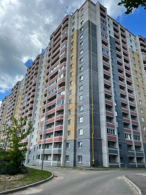2-комнатная квартира, 62,5 м², 16/17 эт., улица Верхняя Дуброва, 32В