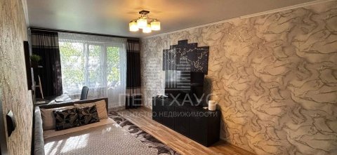 1-комнатная квартира, 32 м², 2/5 эт., ул Сурикова, 20