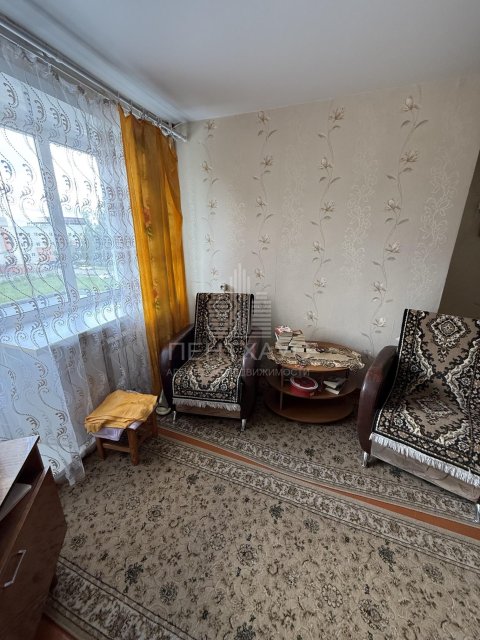 2-комнатная квартира, 42,1 м², 4/5 эт., пр-кт 50 лет Советской Власти, 33