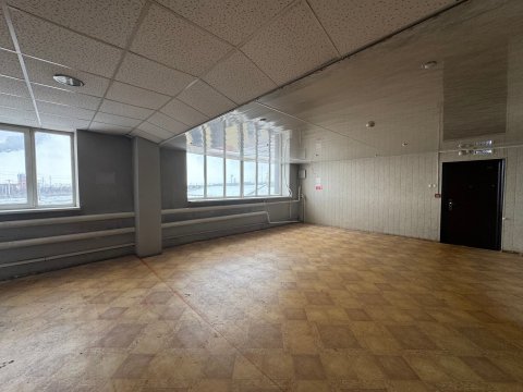Сдаётся производственное помещение, 180 м², ул Шоссейная, 32