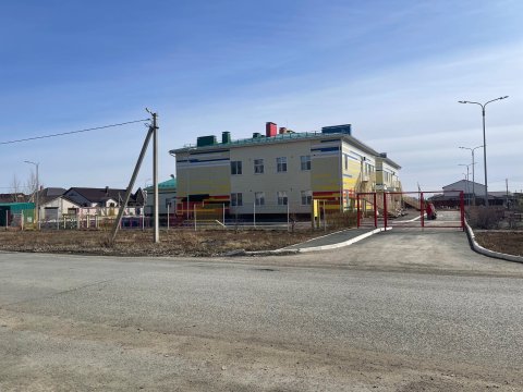 2-комнатная квартира, 60 м², 1/3 эт., ул Перовская, 6