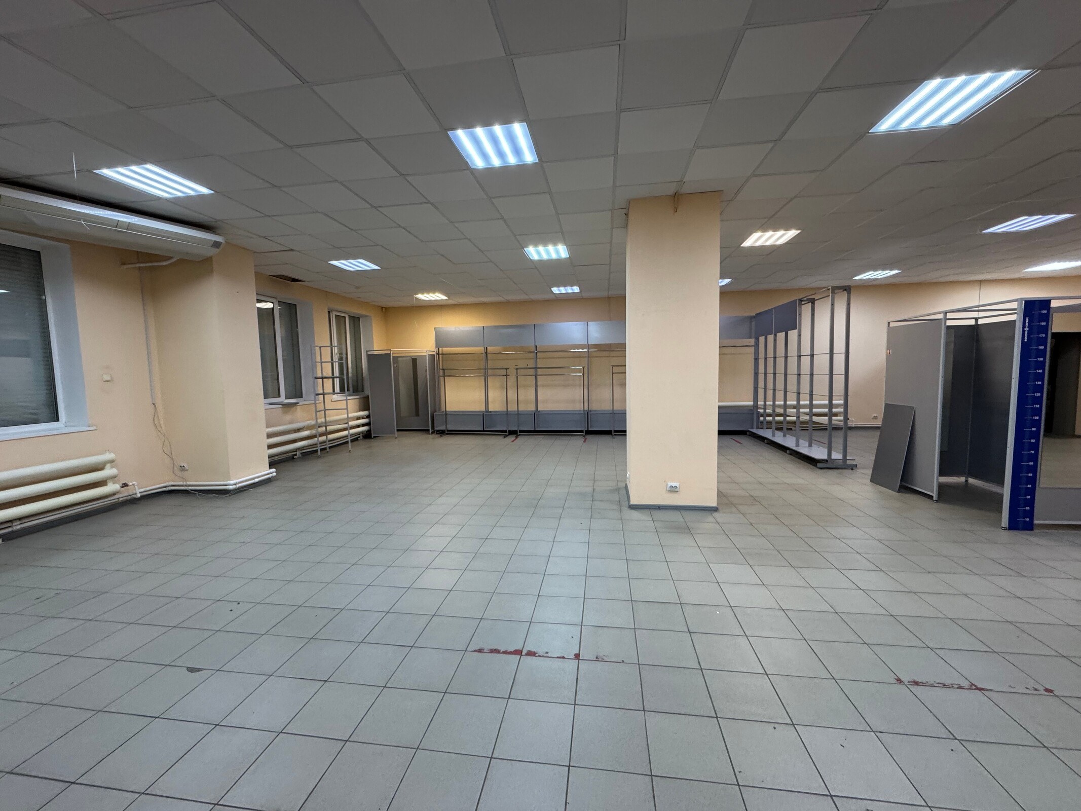 Сдаётся офис, 293 м², проспект Победы, 116/5