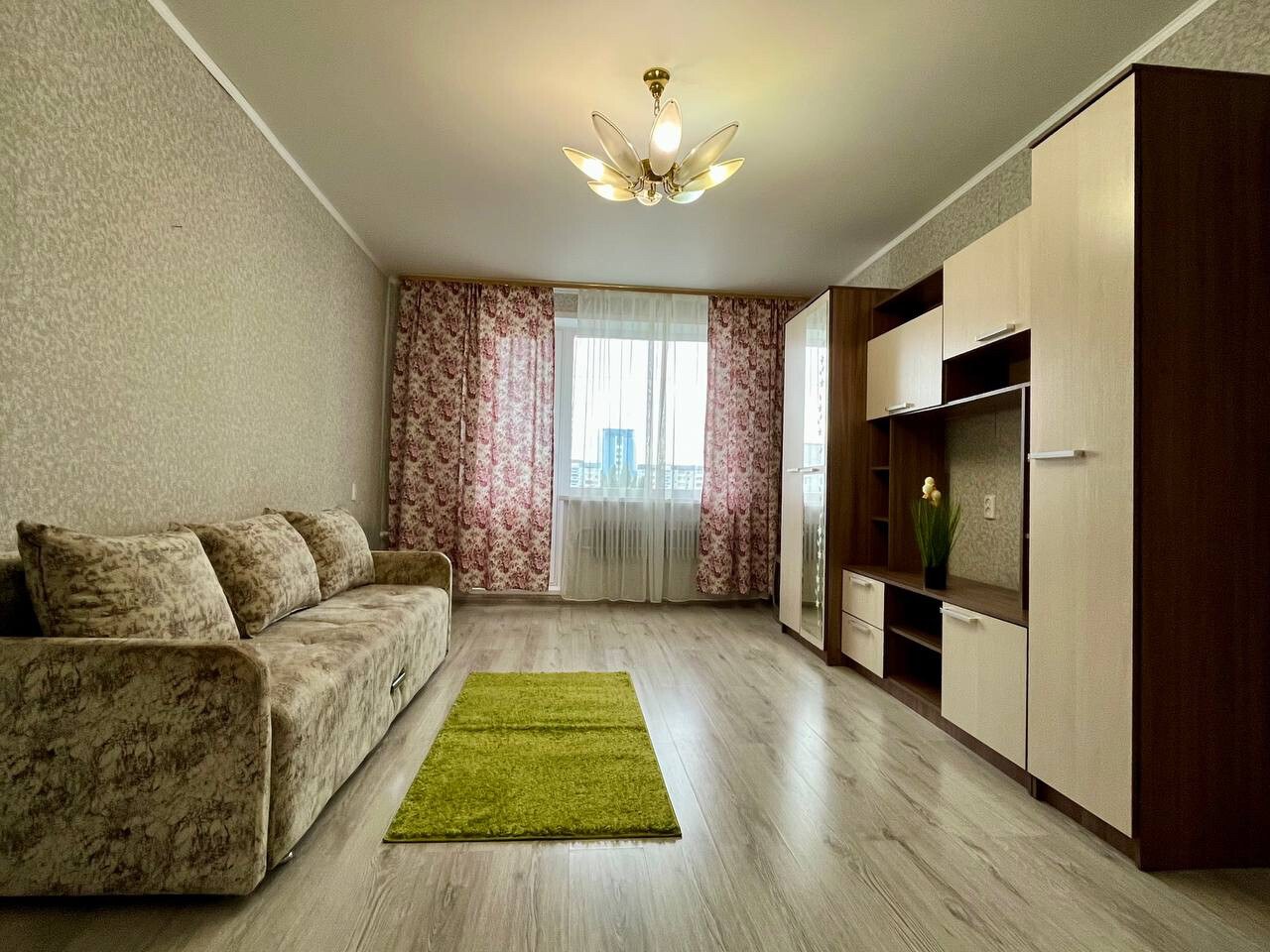 2-комнатная квартира, 53,4 м², 7/9 эт., мкр 70 лет ВЛКСМ, 3