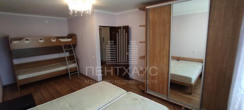 Сдаётся 1-комнатная квартира, 39,3 м², 9/9 эт., Народная улица, 8
