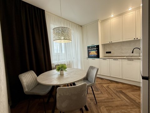 Комната, 39,5 м², ул Ноябрьская, 3/1