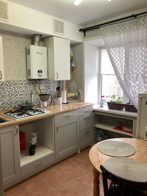 Сдаётся 1-комнатная квартира, 31 м², 4/5 эт., пр-кт Ленина, 20