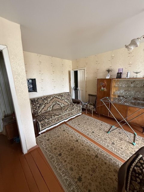 2-комнатная квартира, 42,1 м², 4/5 эт., пр-кт 50 лет Советской Власти, 33