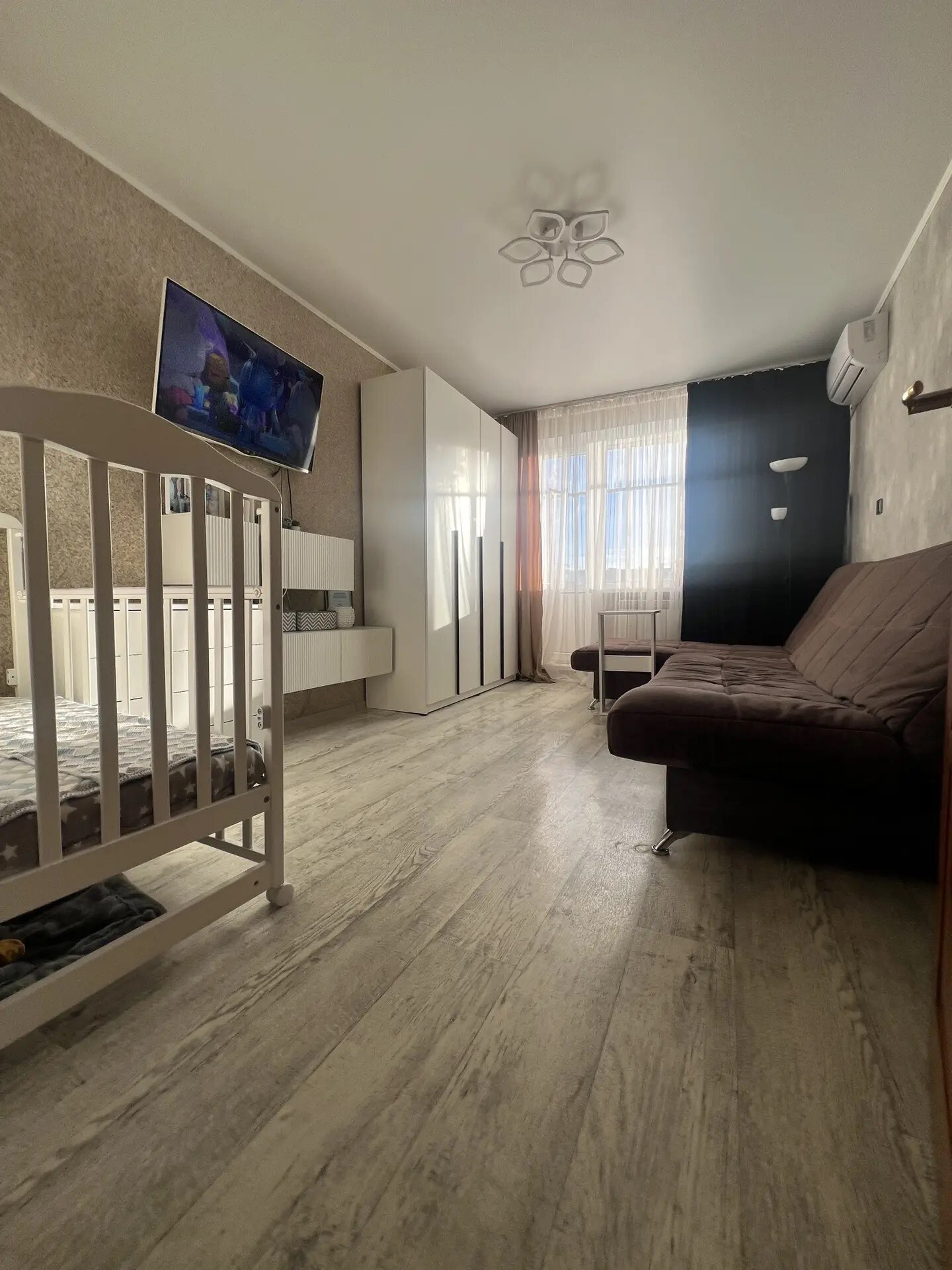 2-комнатная квартира, 44,2 м², 5/5 эт., ул Конституции СССР, 21