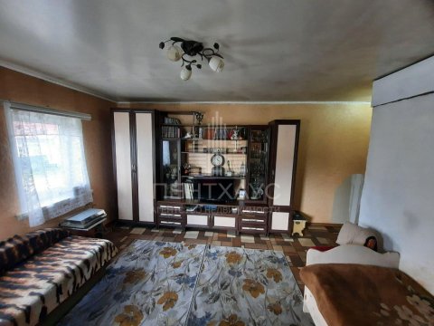 3-комнатная квартира, 38,6 м², 1/1 эт., Карла Маркса ул., 37