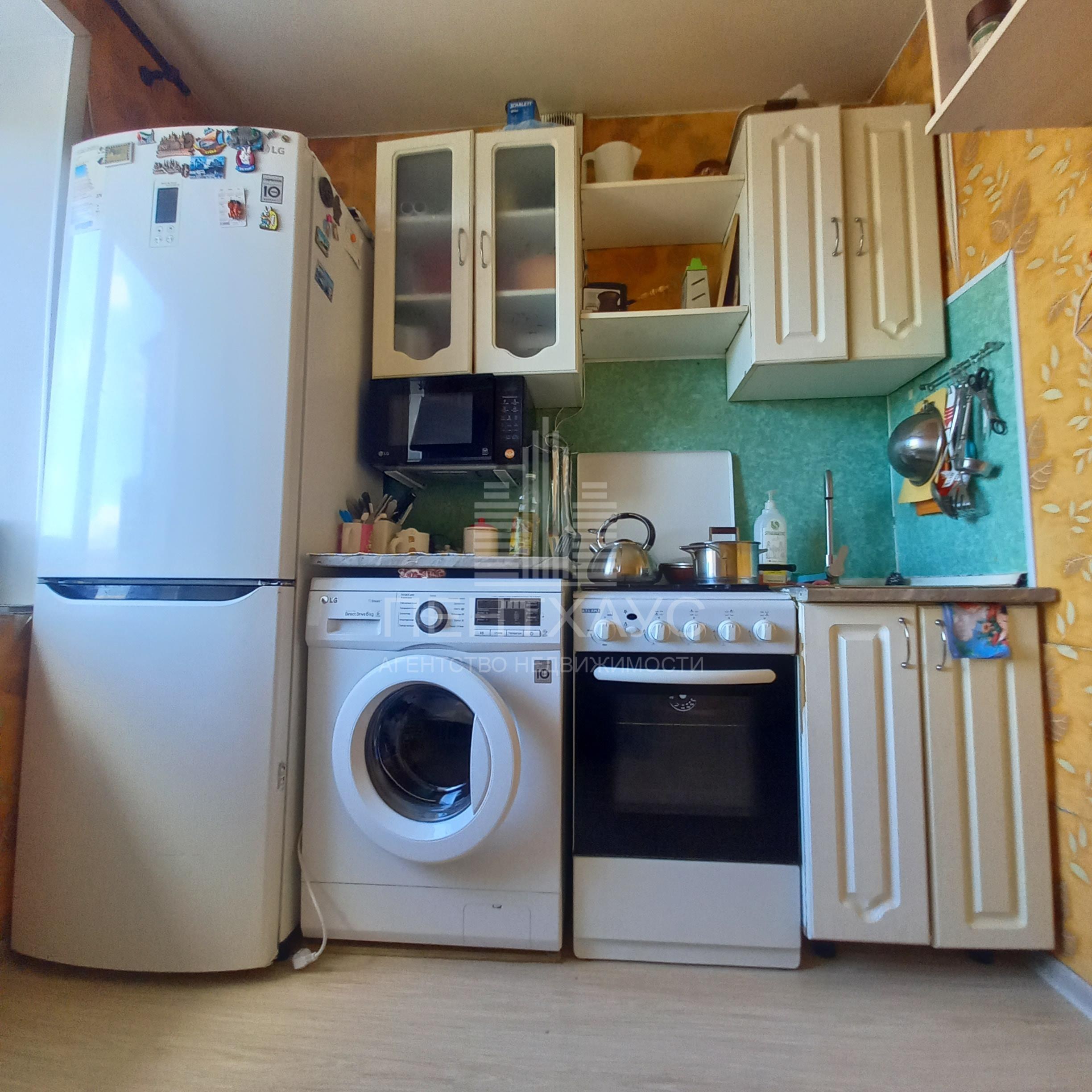 1-комнатная квартира, 30 м², 5/5 эт., Комиссарова ул., 17