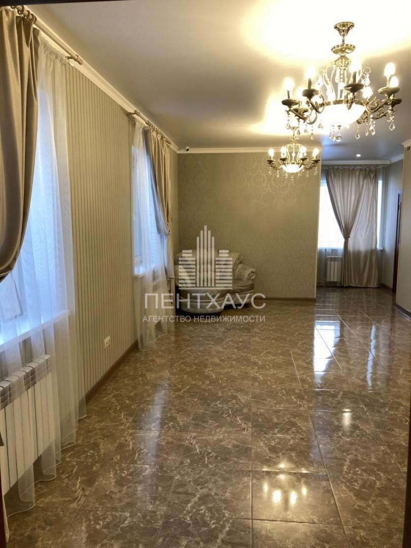 Дом, 280 м², участок 7 сот., Добросельская ул., 160
